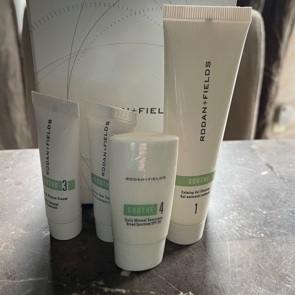 Rodan & Fields travel Kit- Soothe (seller exclusive)
